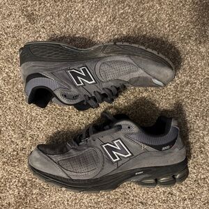 New Balance Men's Gray Sneakers